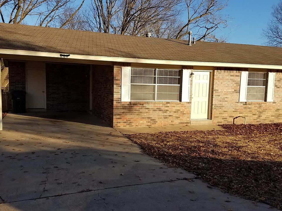1st image of 623 Archer Ct #623