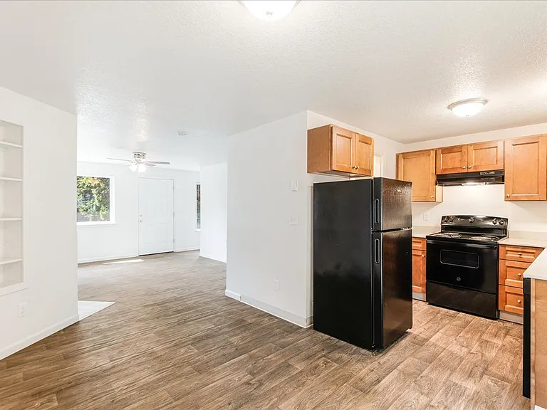 4718 NE Hazel Dell Ave — Photo 15