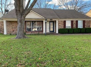 838 Nora Ln, Desoto, TX 75115