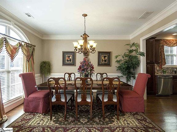4th image of 115 Cravens Creek Ct