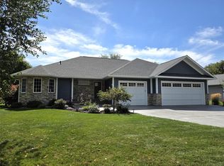 910 Scharbillig Ct, Rice Lake, WI 54868
