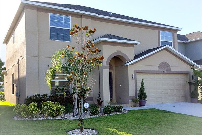 1st image of 1814 Thetford Cir