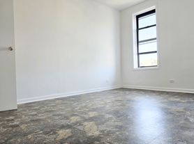 1502 W 6th St, Brooklyn, NY