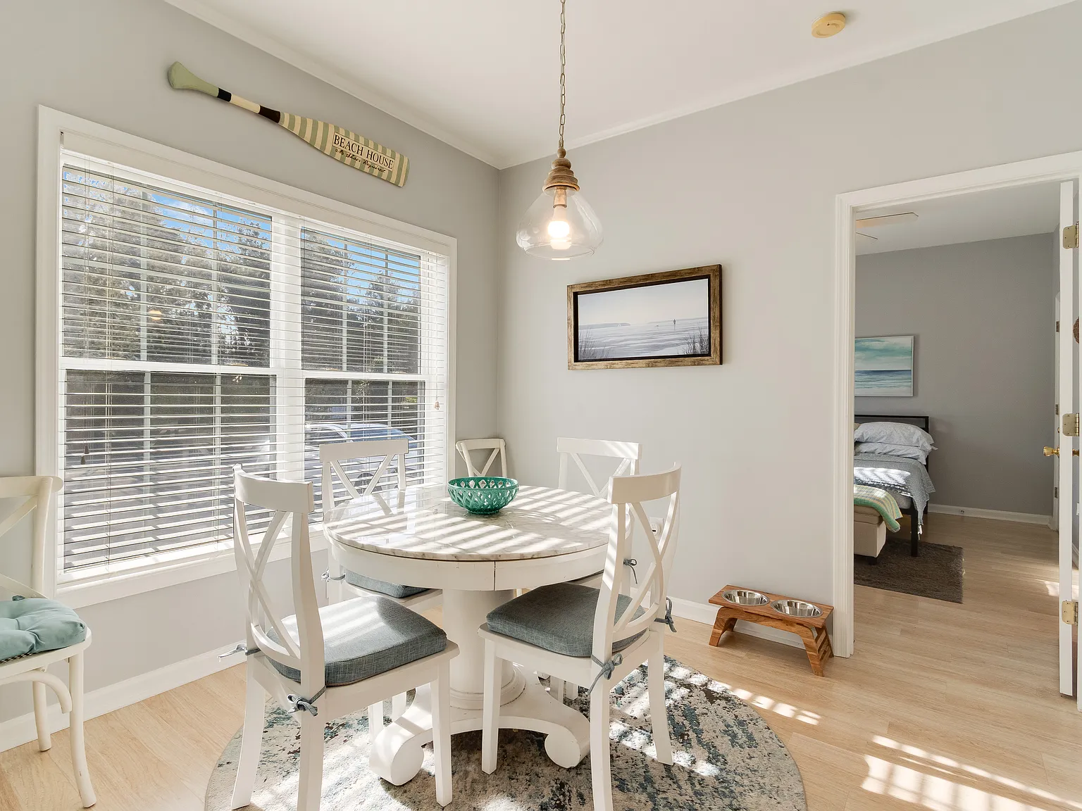 2 bed, 1092 sqft, $2,300 — Photo 3