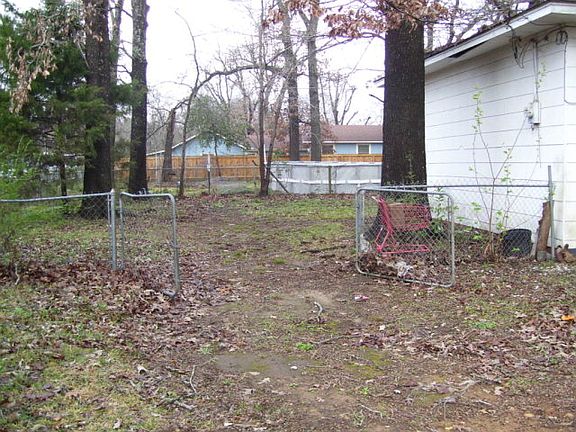 2nd image of 701 Lipsey Ave