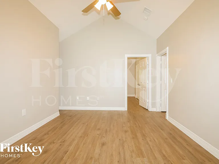 11730 Twain Dr — Photo 8