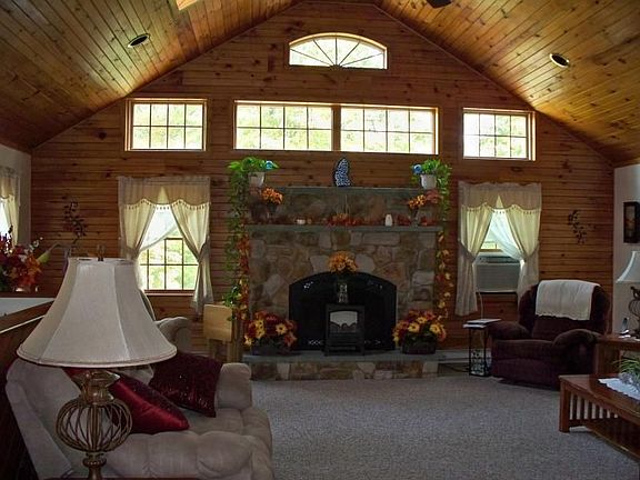 5th image of 16 New Myrtle Dr