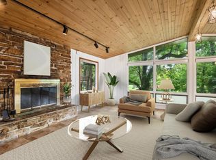 5614 Winnequah Rd, Monona, WI 53716