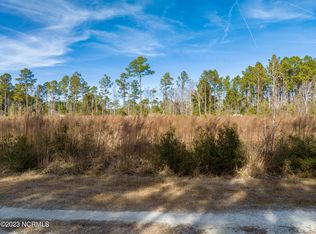 133 Douglas Dr, Holly Ridge, NC 28445