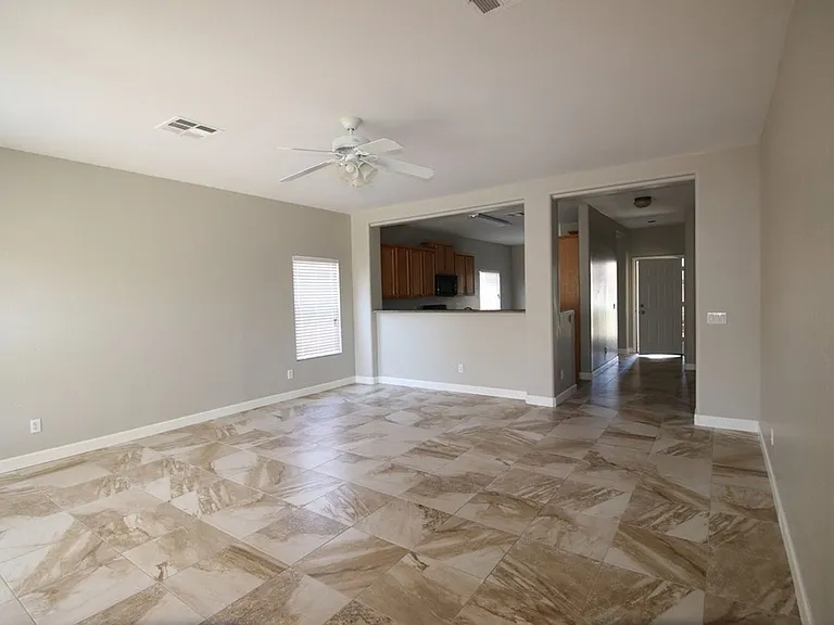 15225 W Shaw Butte Dr — Photo 2