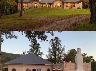 961 Dave Whitaker Rd, Horse Shoe, NC 28742