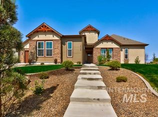 2228 E Lodge Trail Dr, Meridian, ID 83642