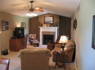 876 High Meadow Ct, Valparaiso, IN 46383