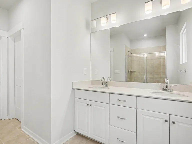 9512 Munsing Dr — Photo 19