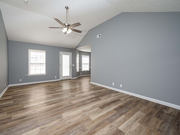 4th image of 124 Breeze Dr