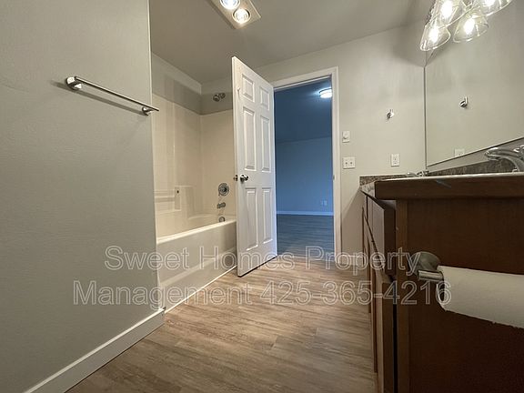 4th image of 14644 50th Ave NE
