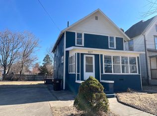 1027 S Chicago Ave, Freeport, IL