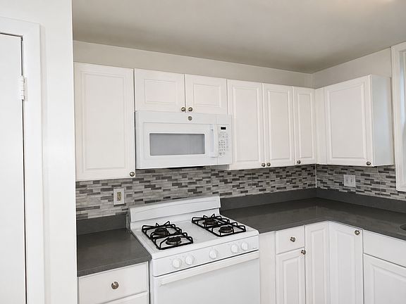 5th image of 3129 N Bambrey St