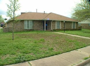 101 Stiles Dr, Midlothian, TX 76065