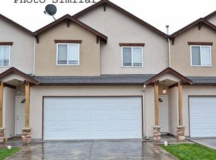 37 S Sugar Loop Ln, Nampa, ID 83687