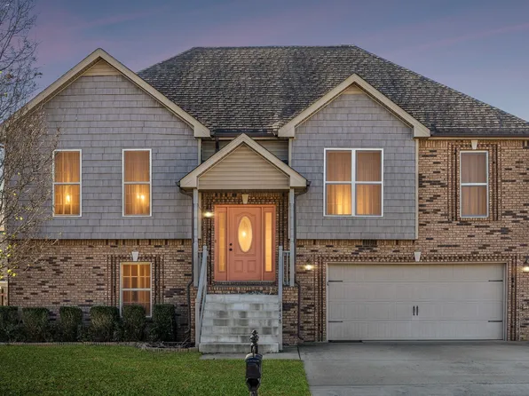 1438 Raven Rd, Clarksville, TN 37042