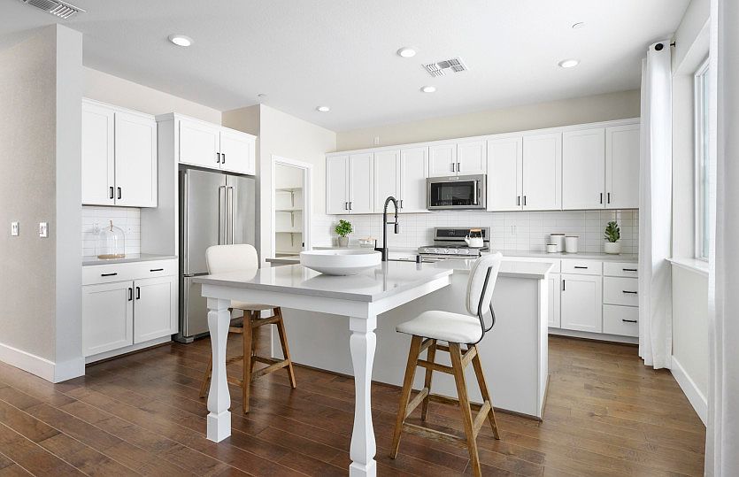 Dahlia Kitchen