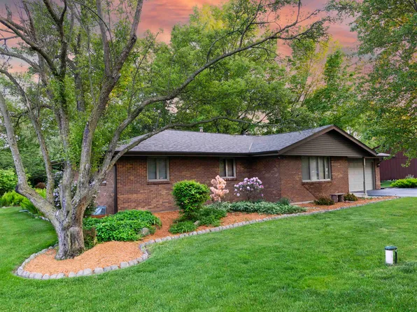 5665 Palisades Pkwy, Rockford, IL 61109