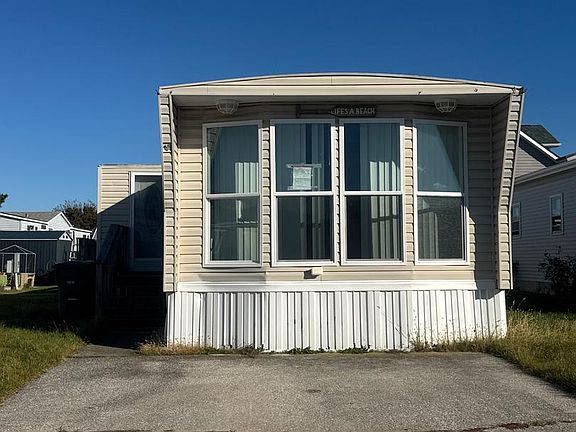 2nd image of 13318 Colonial Rd