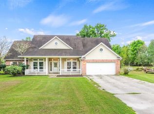 157 Garvey Rd, Anahuac, TX 77514