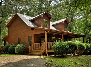 204 Chatawa Ct, Ellijay, GA 30540