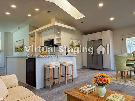 2nd image of 39233 Rising Hill Dr