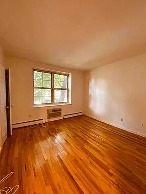 Rented by Voro NYC | media 36