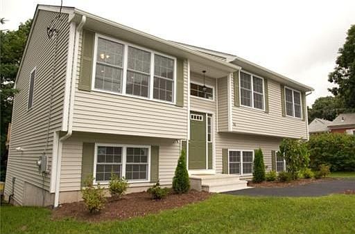 1st image of 86 Lockwood St