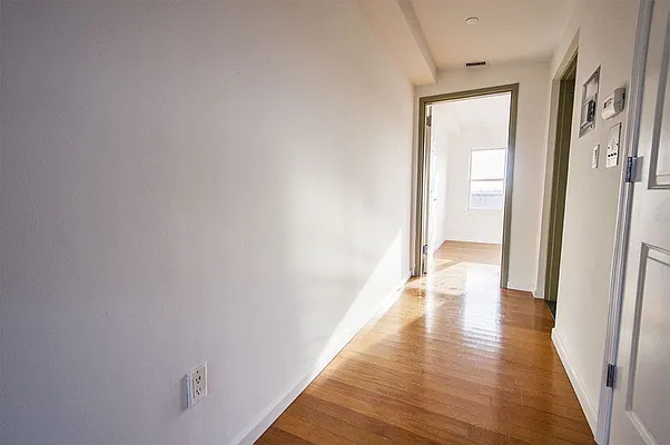 Rented by Level Group | media 6