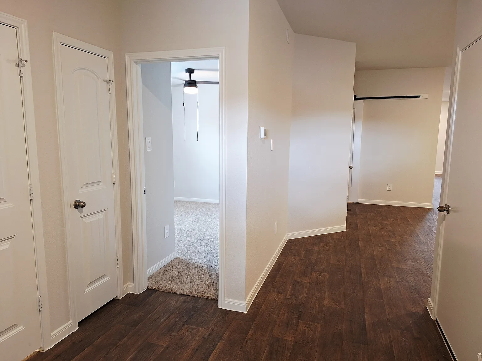 1327 Camden Lane - 1 — Photo 4