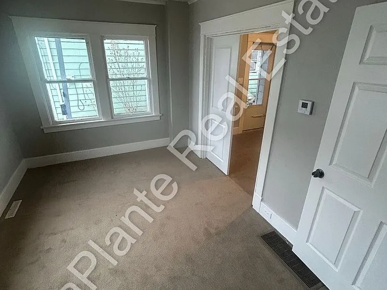 1804 Bigelow St — Photo 4