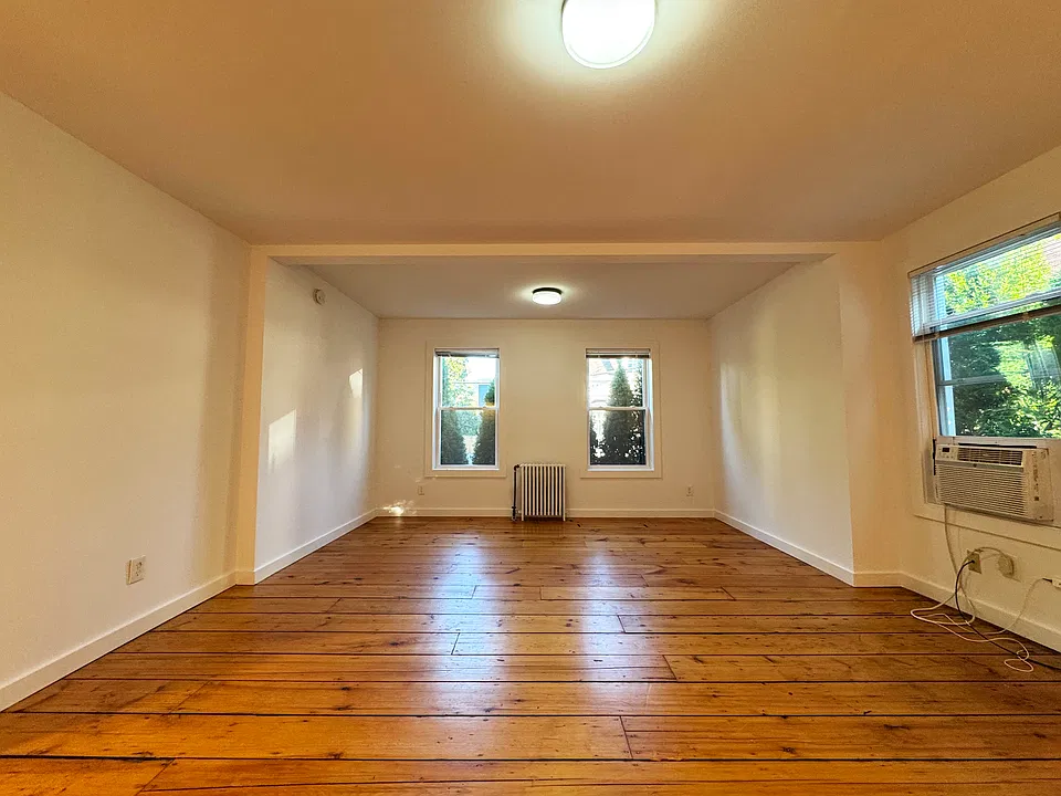 5 N Elm St #B