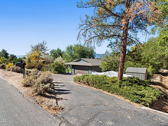 4th image of 4400 Gentry Ln