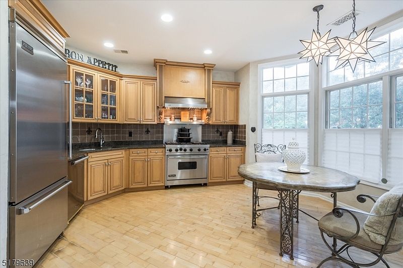 1st image of 103 Regal Blvd #103