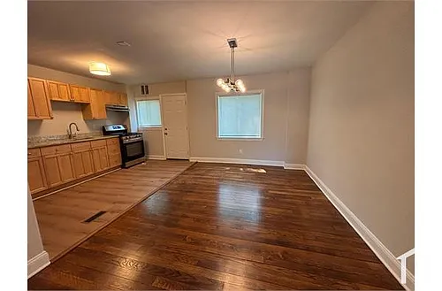 5600 Clearspring Rd Photo 1