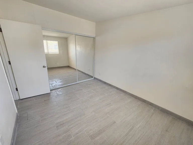 6213 Chia Ave #&-B — Photo 7