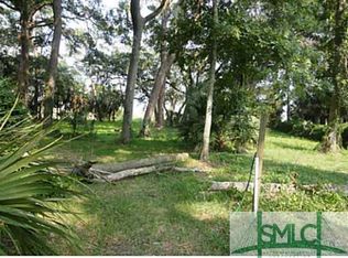 1410 Walthour Rd, Savannah, GA 31410