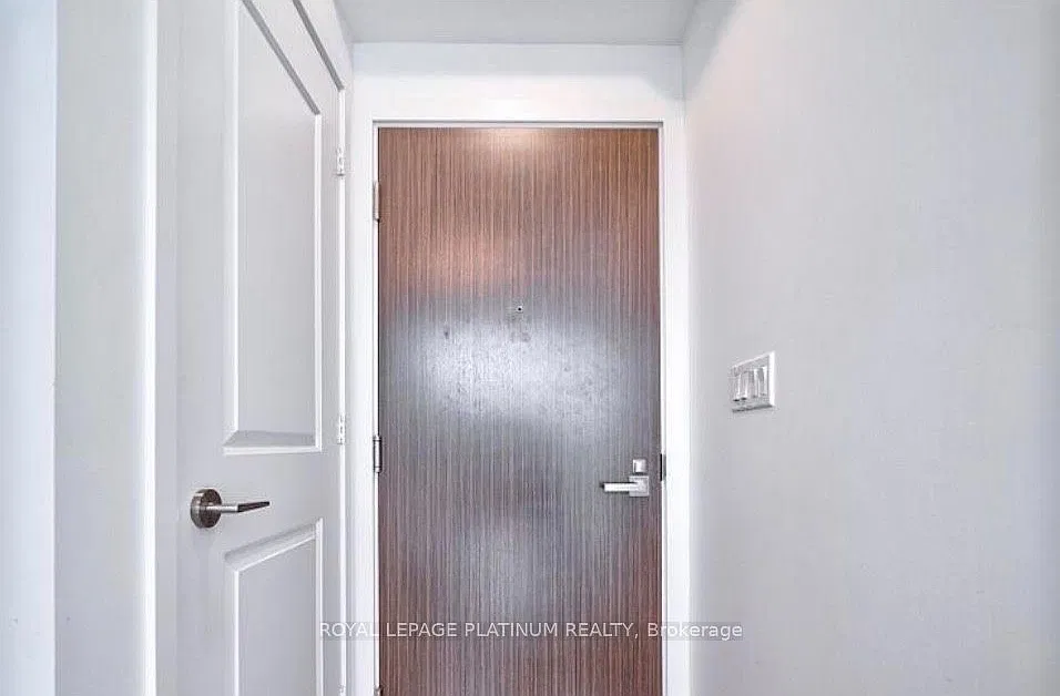 1 bed, $2,400 — Photo 3