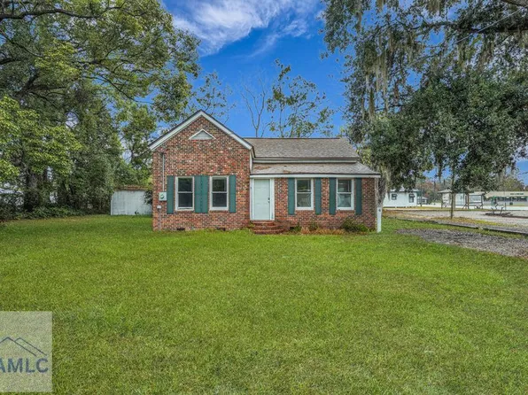 4 3rd St NW, Ludowici, GA 31316