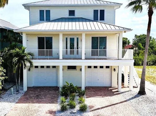 1421 Apollo Beach Blvd, Apollo Beach, FL 33572