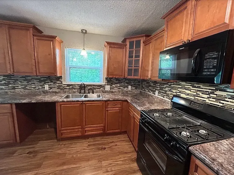 5976 E Huntsville Rd — Photo 12