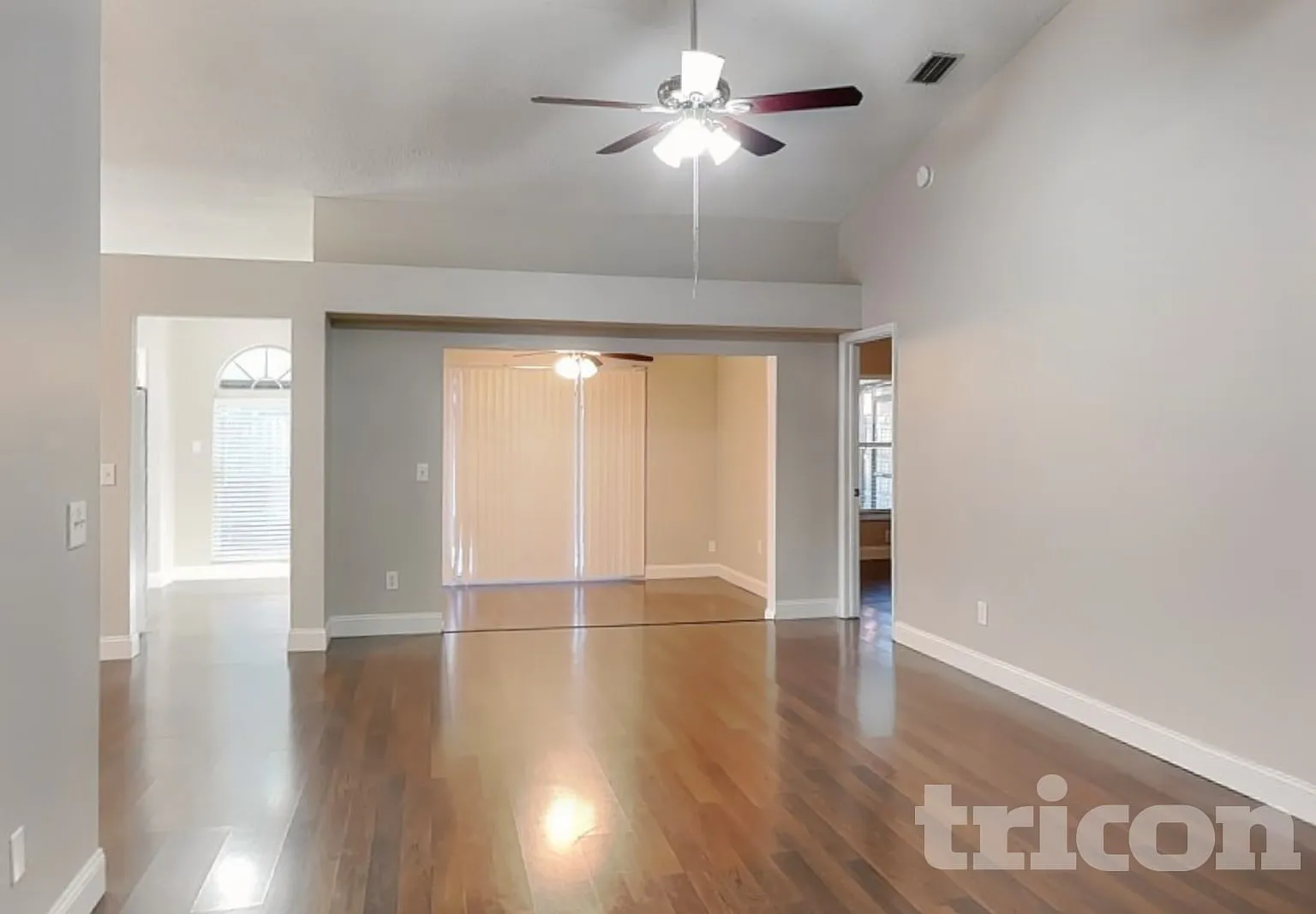 1115 Hardwood Drive Valrico FL — Photo 3