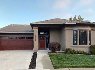 3209 Grimshaw Way, Elk Grove, CA 95758