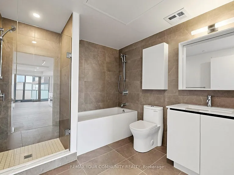 35 Parliament St #2504 — Photo 18