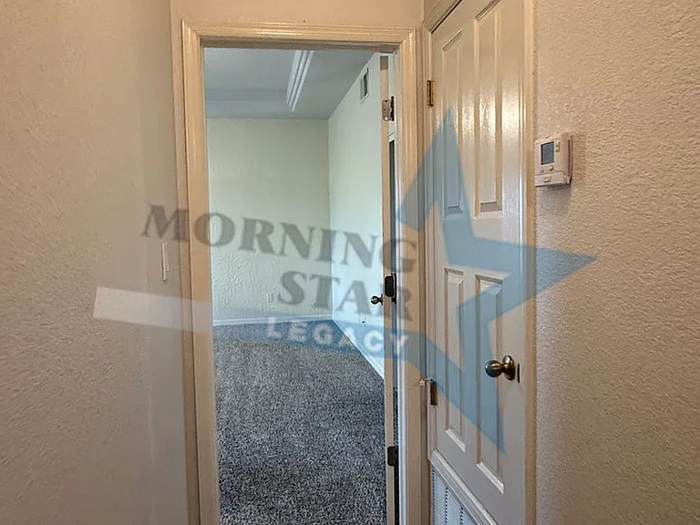 2935 Scenic Cir — Photo 29